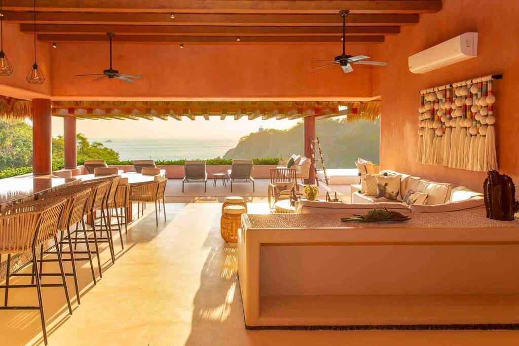 Exclusiva Villa en Punta Garrobo Zihuatanejo Exterior foto